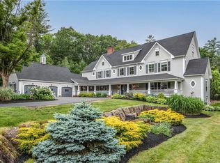 10 Vine Hill Rd, Farmington, CT 06032