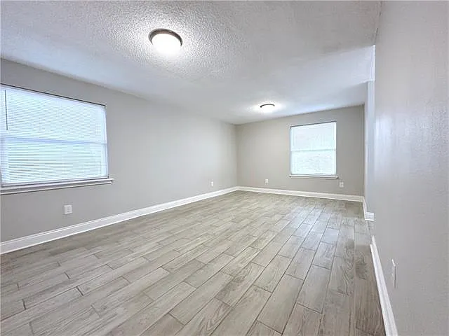 4401 Sonfield St #D — Photo 11