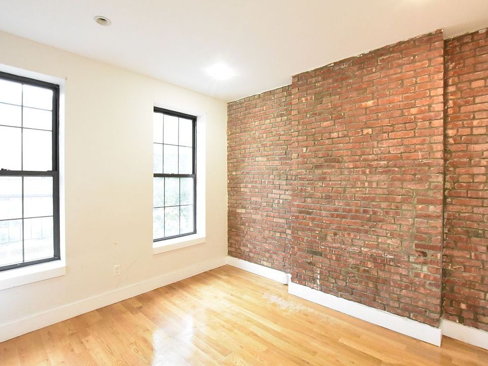 1st image of 2248 7th Ave APT 2F