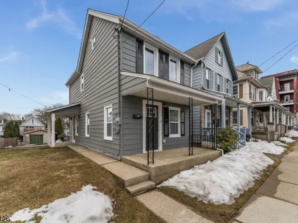 52 Lewis St, Phillipsburg, NJ 08865