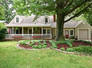 2050 S Dollison Ave, Springfield, MO 65807