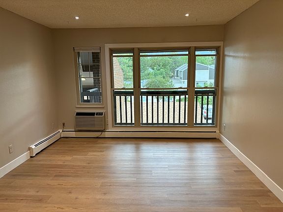 4th image of 850 W Moorhead Cir APT 2I