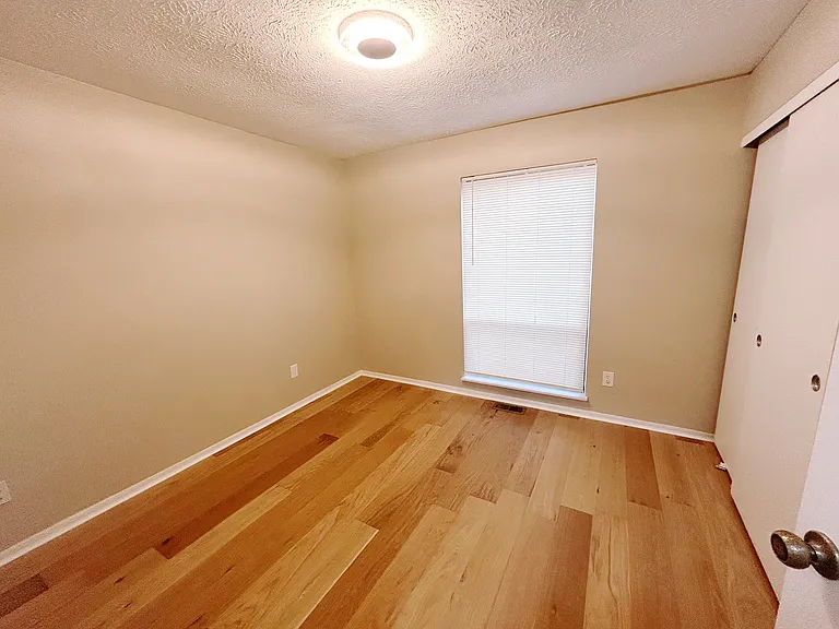 8073 Timbertree Way — Photo 8