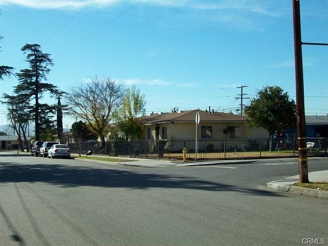 1st image of 1120 E Elma St APT A