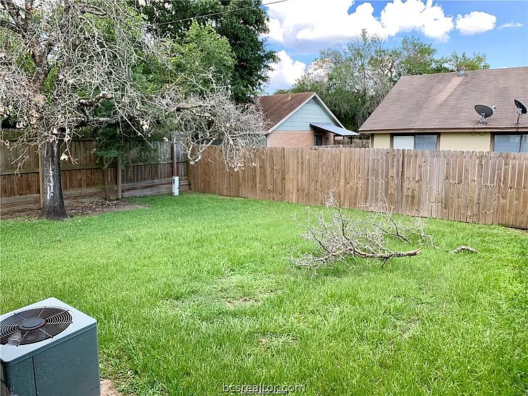 710 San Benito Dr — Photo 13