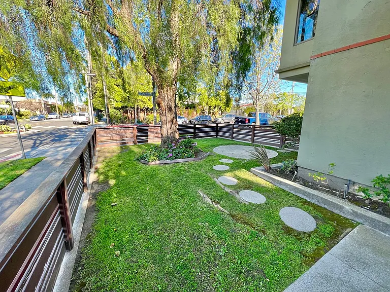 Spacious 3BR Bluff Heights Home | Gated Yard, Garage & Modern Upgrades — Photo 34