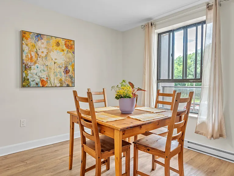 47 Village Dr — Photo 10