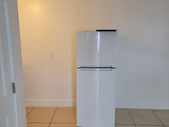 4th image of 2148 NW Flagler Ter Floor 0