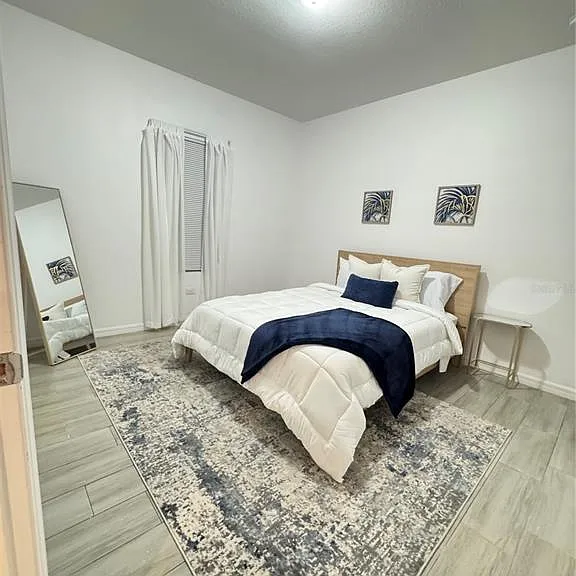 699 W Kaley St — Photo 7
