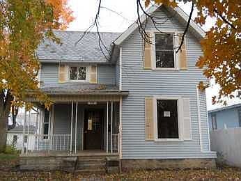 1st image of 424 N Main St
