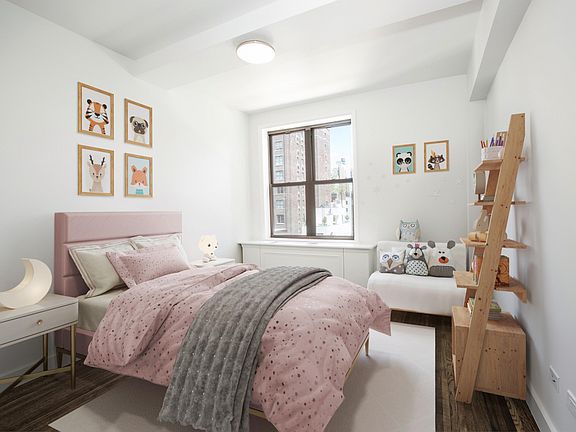 5th image of 210 W 70th St APT 906