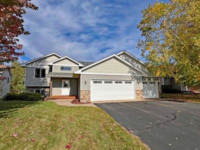 906 Wendover St NE, Isanti, MN, 55040