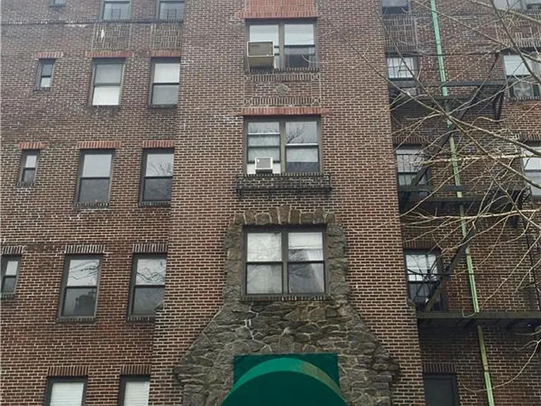 6 West Ave #2G — Photo 6
