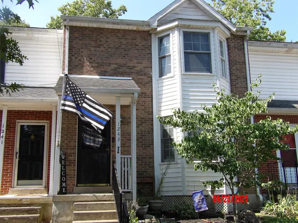 1243 Arlington Dr, Paris, KY 40361