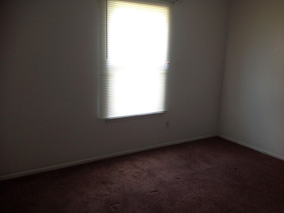 1st image of 1674 Orchard Dr