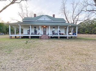 1694 Two Sisters Ferry Rd, Varnville, SC 29944