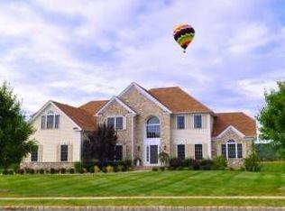 25 Plaza Rd, Phillipsburg, NJ 08865