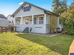 207 Steelhammer Rd, Silverton, OR 97381