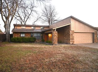 9211 E 59th St, Tulsa, OK 74145