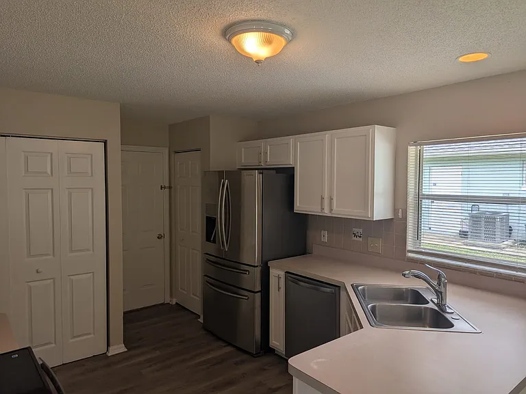 22 Pebble Beach Dr — Photo 10
