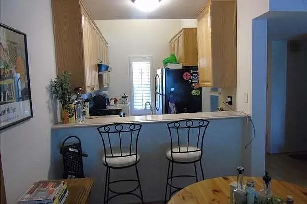182 Lemon Grv — Photo 5