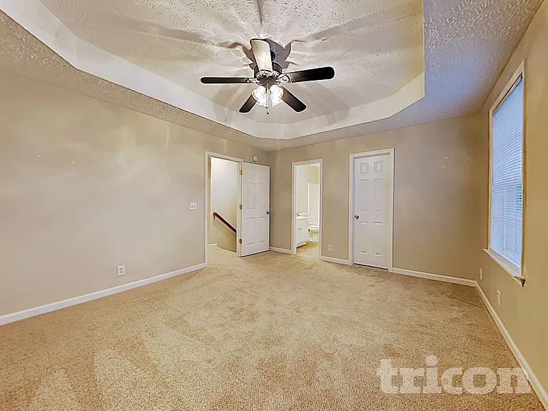 1256 Lasalle Dr — Photo 9