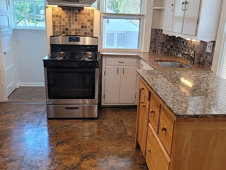 88 Bethany Rd — Photo 8