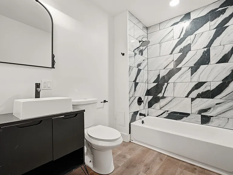 7040 Kedron St — Photo 28