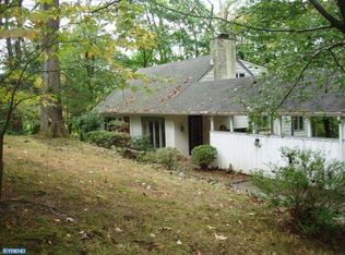 566 Rosemary Cir, Media, PA 19063