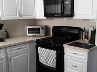 381 Hunnewell St, Needham, MA 02494