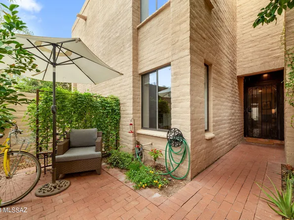 2825 E Sierra Vista Rd, Tucson, AZ 85716