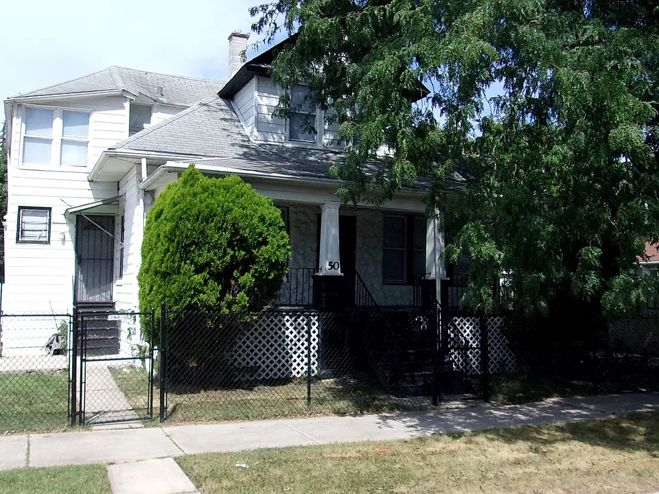 50 W 108th St
