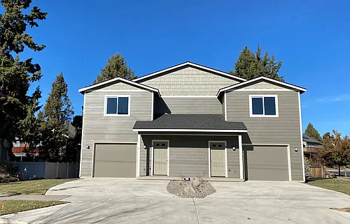 1196 NE Ross Rd #1 Photo 1