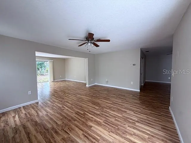6264 Green View Cir #112 — Photo 8