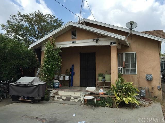 2nd image of 3859 Hammel St