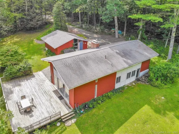 95 Bundy Lane, Mansfield, CT 06268