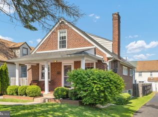 111 Upland Rd, Havertown, PA 19083