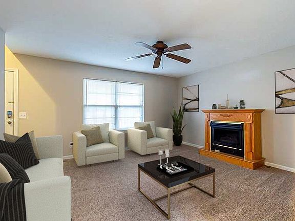 2nd image of 322 Timberglen Dr