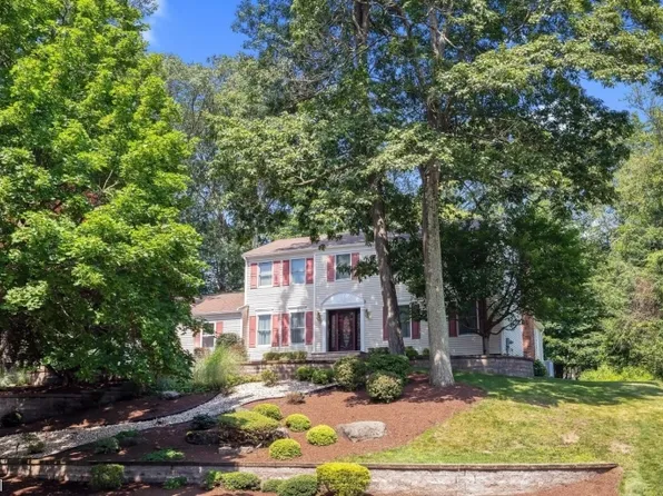 3 Green Hills Rd, Washington Twp., NJ 07853