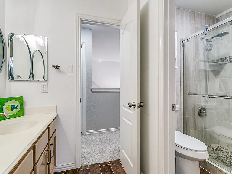 146 London Way — Photo 24