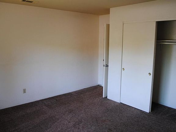 4th image of 6360 Porterfield Court Stockton