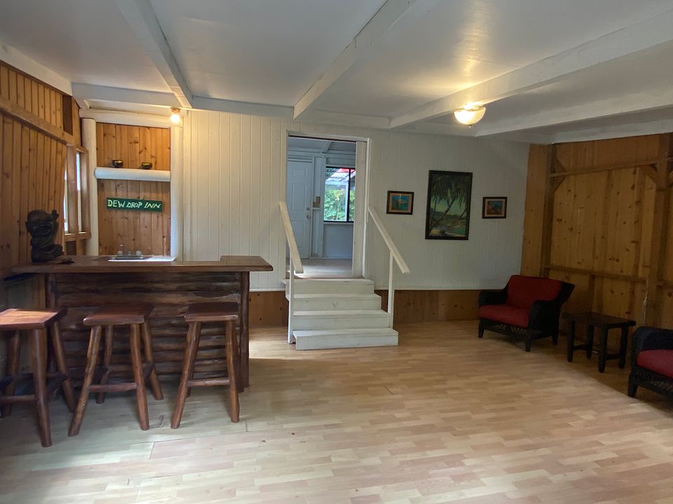 1st image of 13-139 Puakenikeni Pl