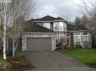 4699 Avery Ln, Lake Oswego, OR 97035