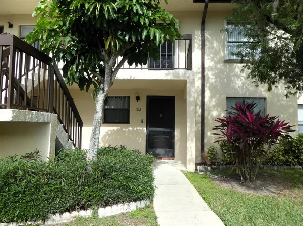 7149 Golf Colony Ct, Lake Worth, FL
