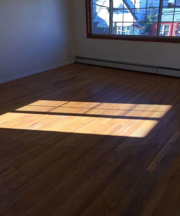 2nd image of 15040 113th Ave