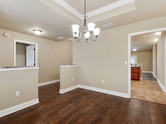 4th image of 15020 Haven Ct