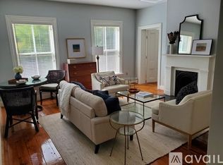2218 E Grace St #202, Richmond, VA 23223
