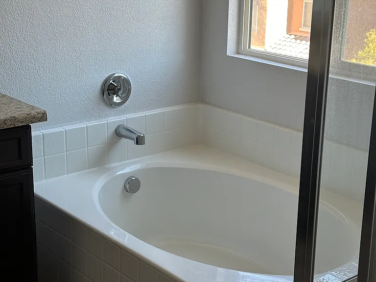 10726 Wrigley Field Ave — Photo 23