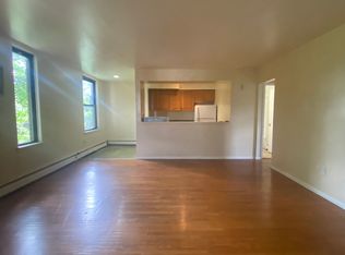 4520 Springfield Ave APT B4, Philadelphia, PA 19143
