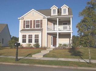 22 Central Park Way, Savannah, GA 31407